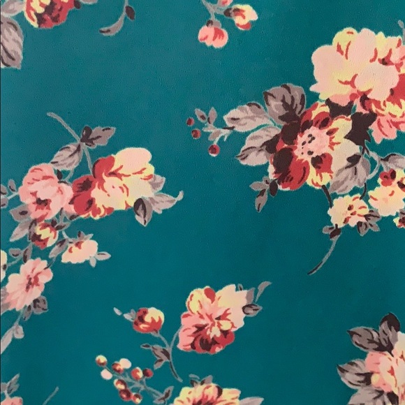 Floral flowy cami - Picture 3 of 4